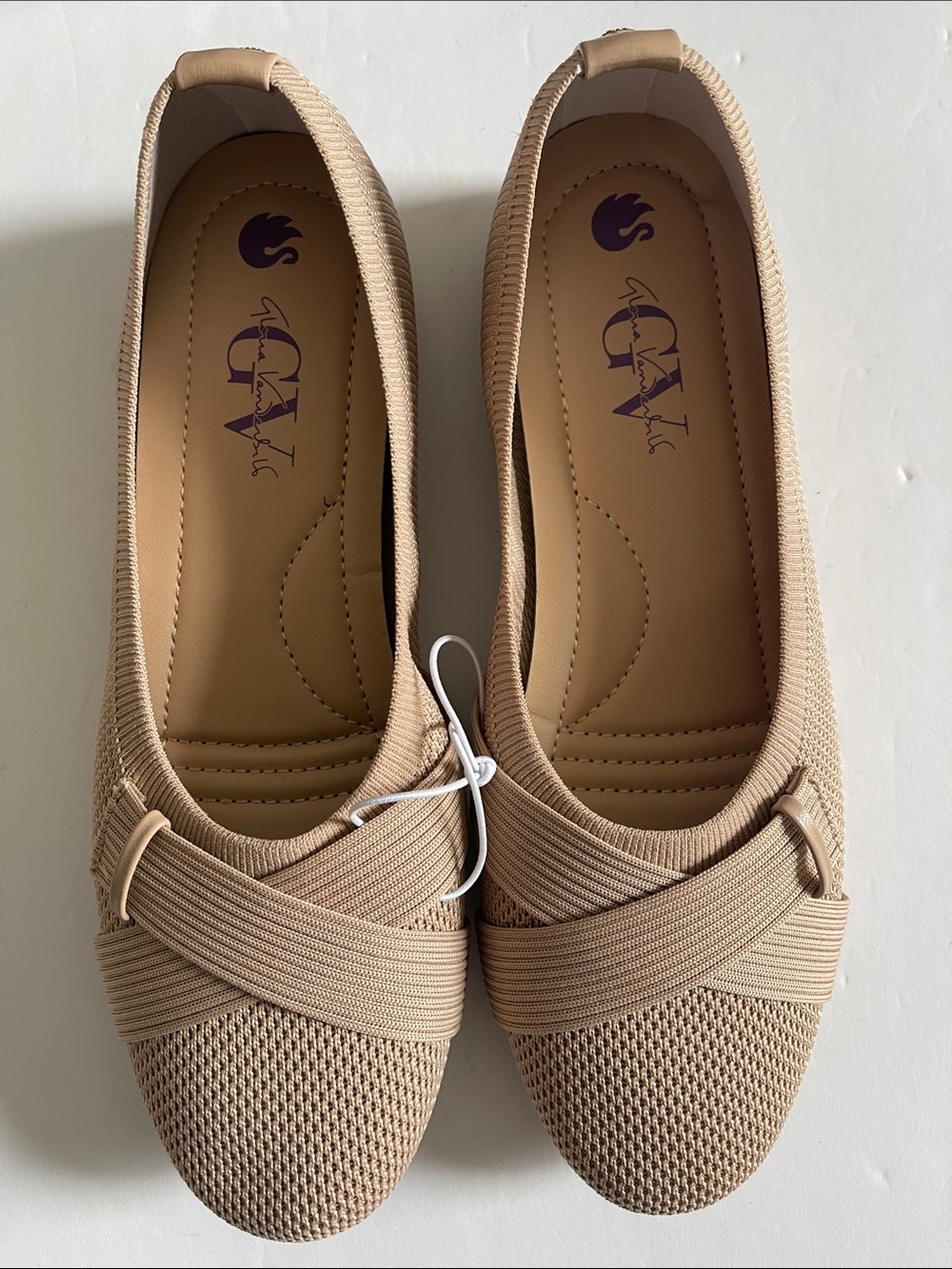 Gloria Vanderbilt Debbie Natural Flats 10 NIB
